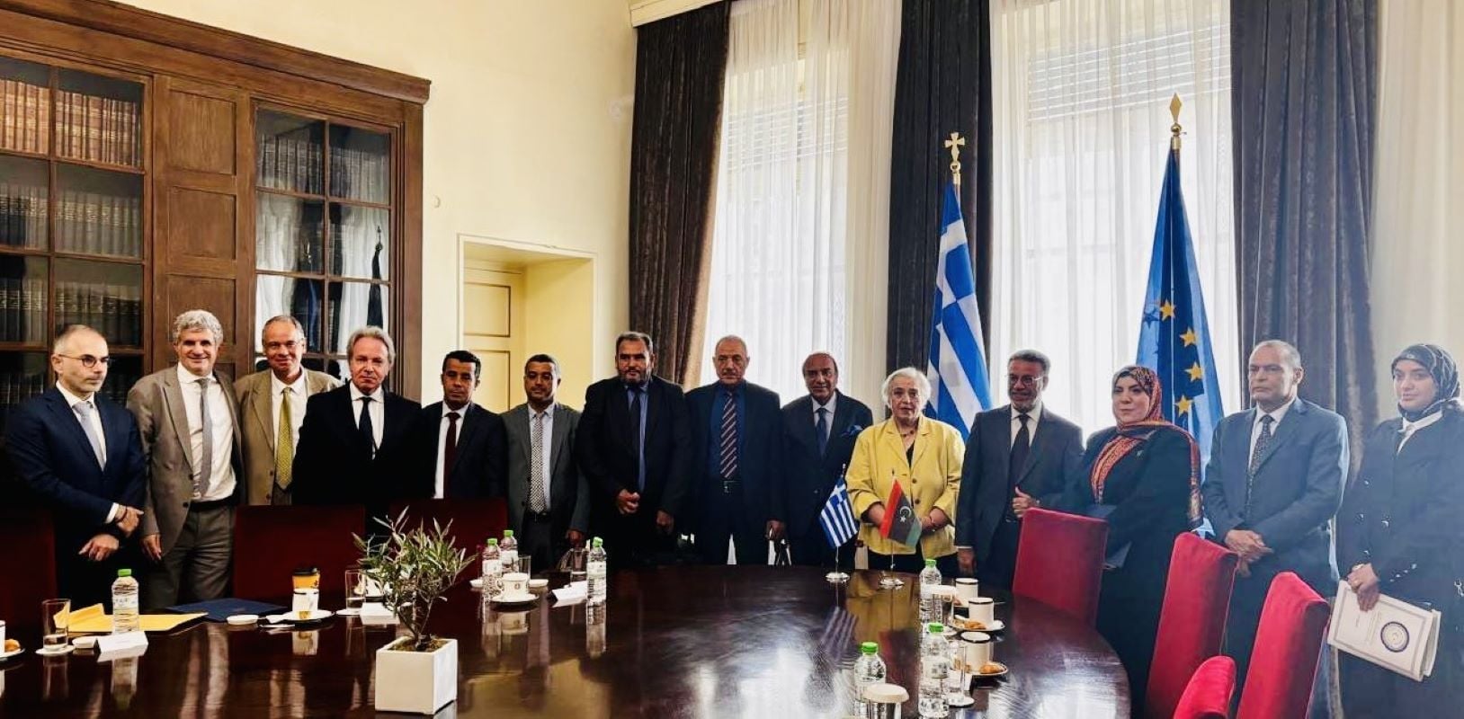 Ολοκληρώθηκε ο τρίτος γύρος των συνομιλιών για την οριοθέτηση θαλασσίων ζωνών Ελλάδας – Λιβύης