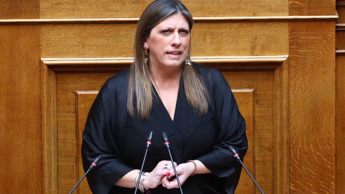 Κωνσταντοπούλου κατά Κουσουλού: Επανέφερε την κατηγορία περί «εγκληματικής οργάνωσης» (Βίντεο) 8 Ζωή Κωνσταντοπούλου