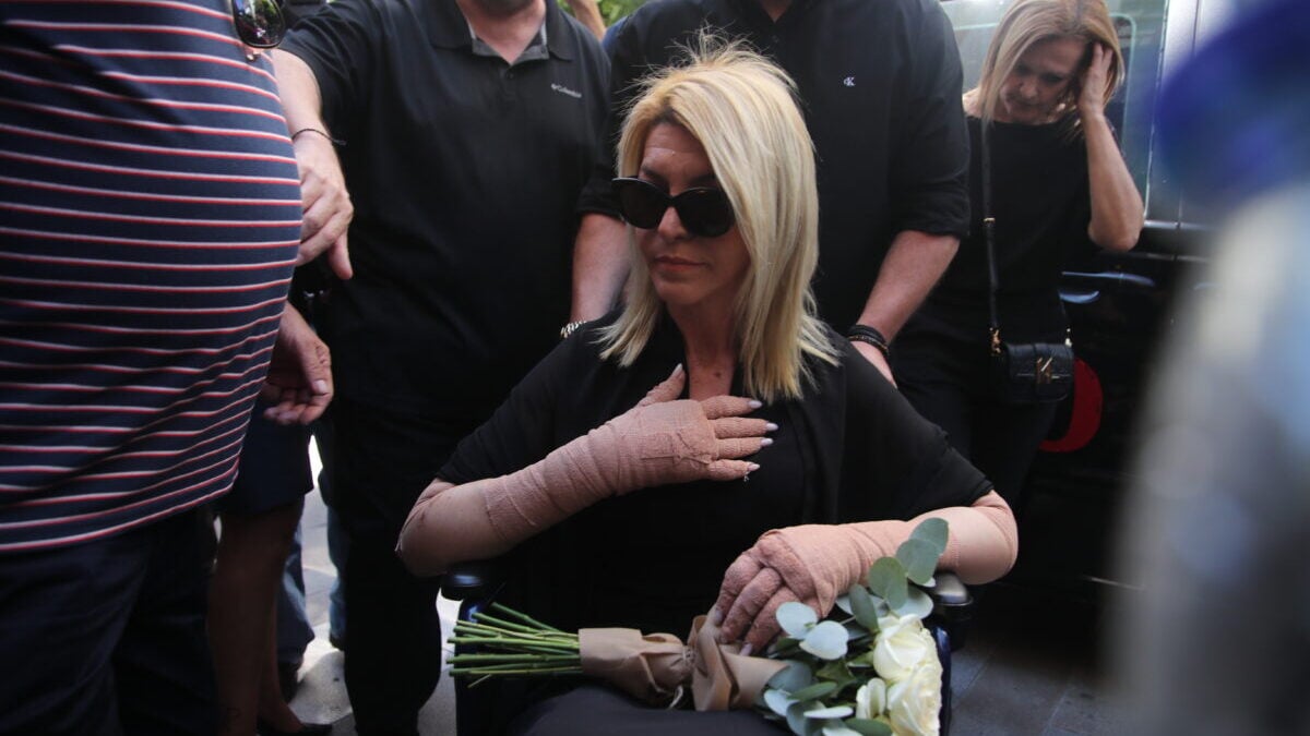 Αφροδίτη Νέστορα: Ανακοίνωση των γιατρών για την κατάσταση της υγείας της – «Δεν κρίνεται αναγκαία η νοσηλεία της» 1 Αφροδίτη Νέστορα: Ανακοίνωση των γιατρών για την κατάσταση της υγείας της – «Δεν κρίνεται αναγκαία η νοσηλεία της»