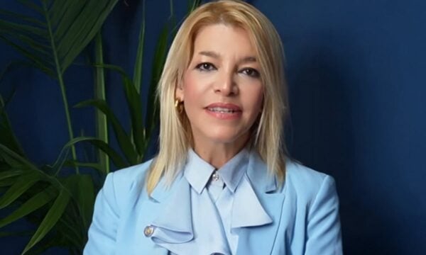 Αφροδίτη Νέστορα: Το μήνυμά της μετά την εμπρηστική επίθεση – «Η τυφλή πολιτική βία να μην κερδίσει»