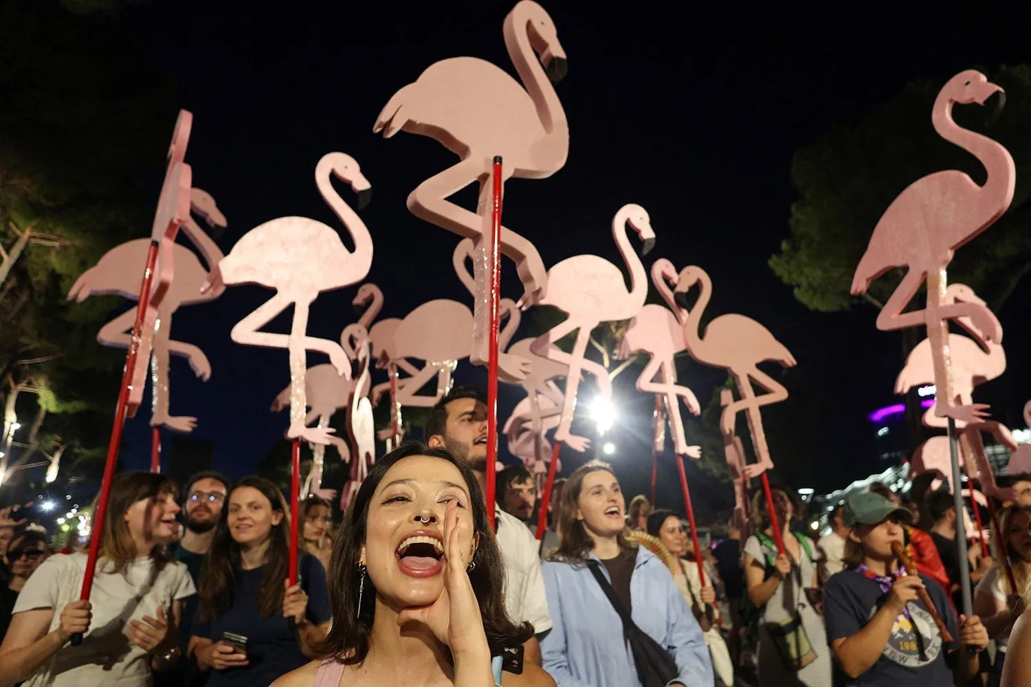 Ένταση στην Αλβανία για την επένδυση του γαμπρού του Τραμπ – Περιβαλλοντική ΜΚΟ καταγγέλλει οικολογική καταστροφή