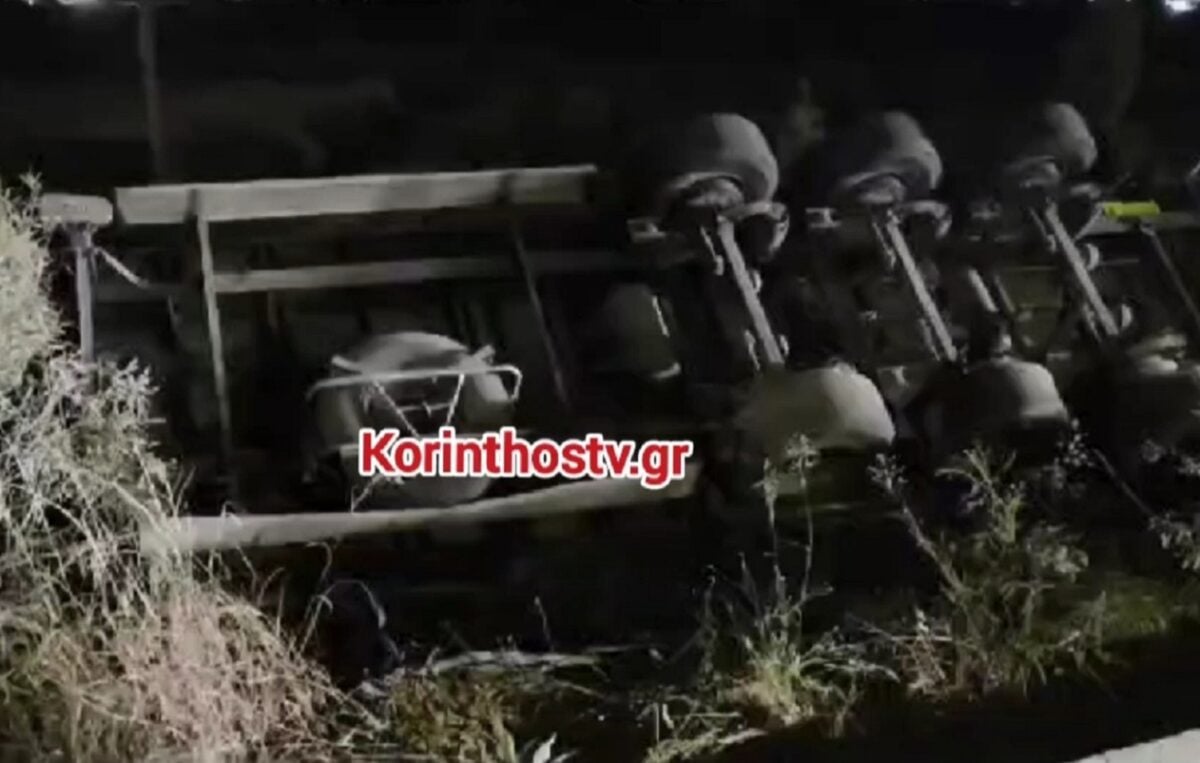 Ανατροπή νταλίκας στην Κορίνθου – Πατρών, τραυματίστηκε ο οδηγός