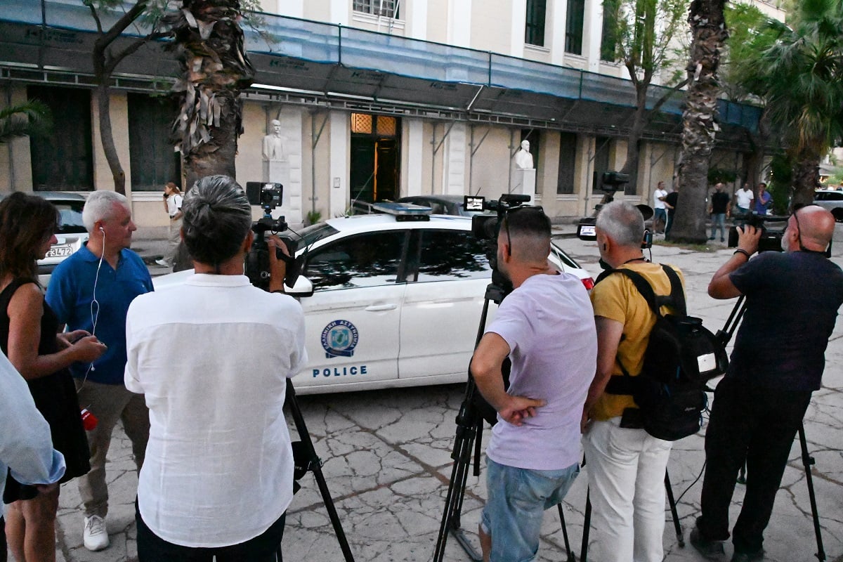 Άργος: Πέθανε ο 20χρονος που πυροβολήθηκε από αστυνομικούς μετά από καταδίωξη – Προφυλακιστέοι οι δύο αστυνομικοί