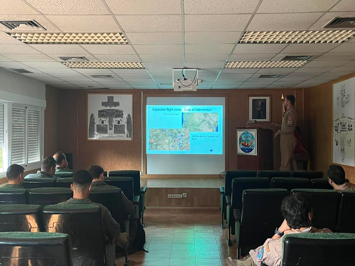 Δύο ελληνικά Canadair στην επιχείρηση κατά των πυρκαγιών στην Ισπανία: Βίντεο από την επιχείρηση των αεροσκαφών 11 Canadair