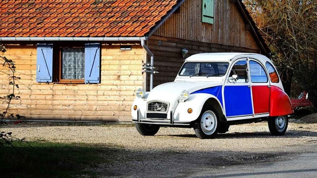 Citroën 2 CV Cocorico: οι τρικολόρ πάνε για τελικό; 11 Citroen 2CV Cocorico