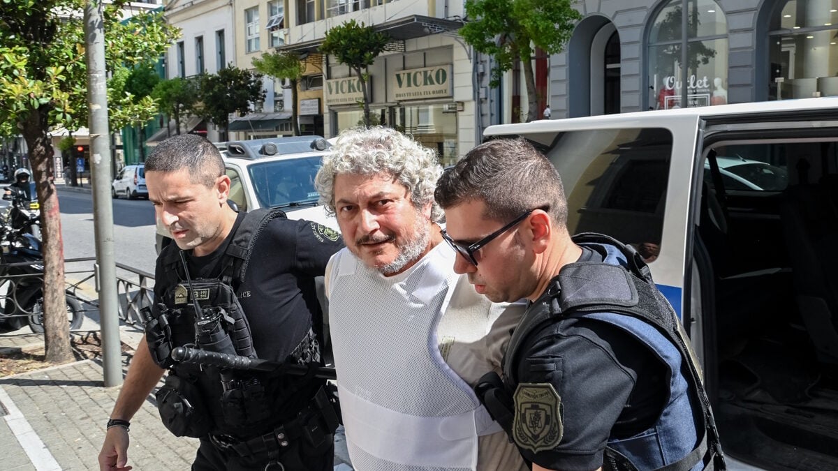 Τζέιμς Δαλαμάγκας: Ελεύθερος υπό όρους μέχρι τη συνεδρίαση του Συμβουλίου Εφετών για την πιθανή έκδοσή του στην Αυστραλία 1 Τζέιμς Δαλαμάγκας: Ελεύθερος υπό όρους μέχρι τη συνεδρίαση του Συμβουλίου Εφετών για την πιθανή έκδοσή του στην Αυστραλία