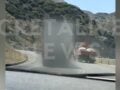 Ηράκλειο: Νταλίκα κάνει παράνομη προσπέραση πάνω σε στροφή – Δείτε βίντεο