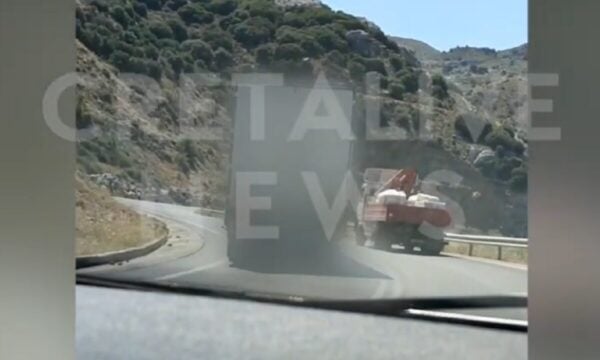 Ηράκλειο: Νταλίκα κάνει παράνομη προσπέραση πάνω σε στροφή – Δείτε βίντεο