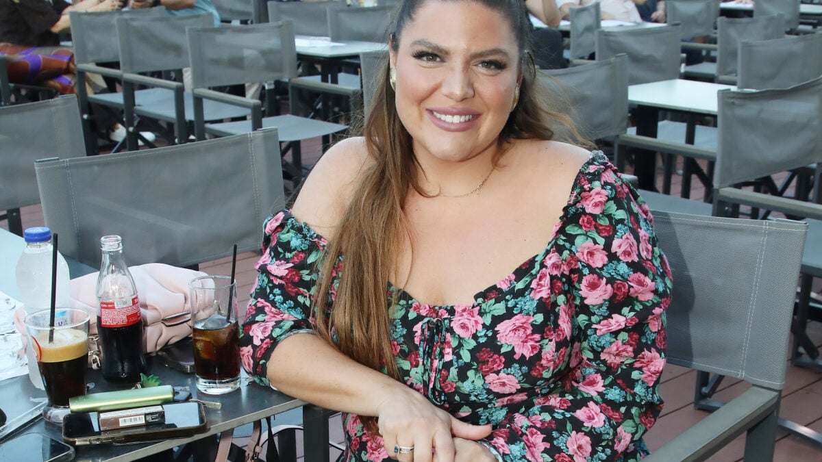 Δανάη Μπάρκα άλλαξε το επώνυμό της στο Instagram μετά τον γάμο της με τον Φάνη Μπότση 2 Δανάη Μπάρκα άλλαξε το επώνυμό της στο Instagram μετά τον γάμο της με τον Φάνη Μπότση