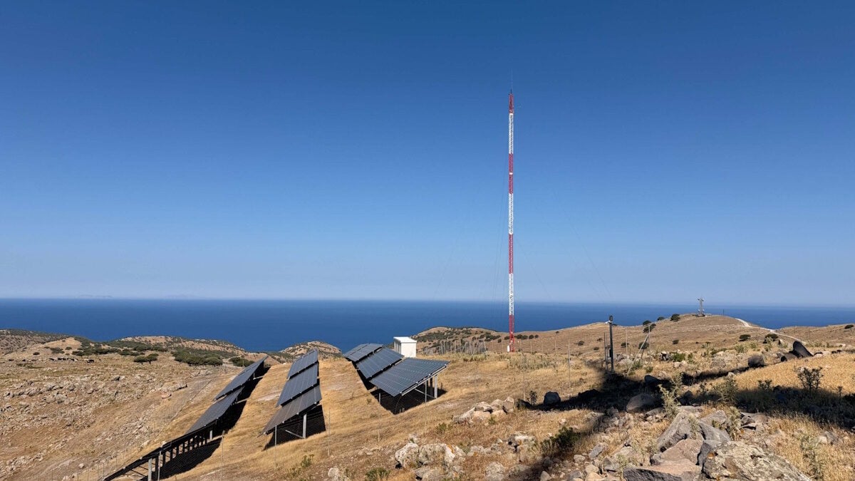 Άη Στράτης: Πρότυπο ενεργειακό νησί με ΑΠΕ έως 98% – Καθοριστικός ο ρόλος του ΔΕΔΔΗΕ 1 Άη Στράτης: Πρότυπο ενεργειακό νησί με ΑΠΕ έως 98% – Καθοριστικός ο ρόλος του ΔΕΔΔΗΕ
