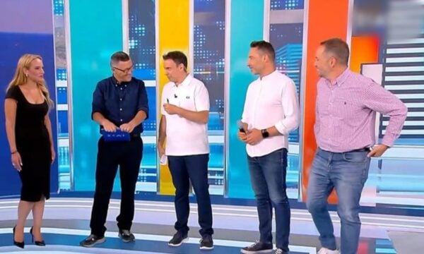 Δεκατιανοί: Τέλος ο Γιάννης Πιτταράς στον ΣΚΑΪ – Τι είπε στο φινάλε της εκπομπής του (Βίντεο)