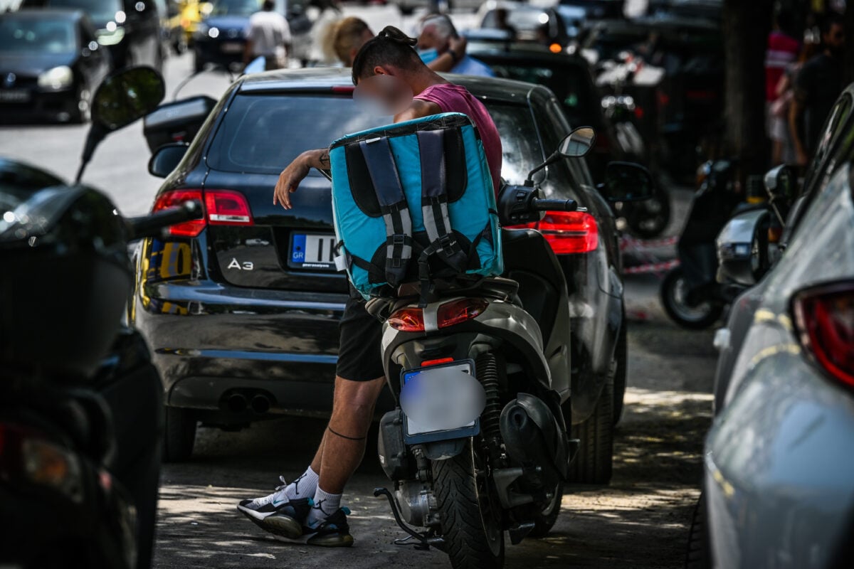 Καύσωνας: Πρόστιμα έως 2.000 ευρώ ανά εργαζόμενο σε επιχειρήσεις που δεν συμμορφωθούν με τα έκτακτα μέτρα