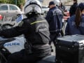 Νέα Σμύρνη: Συνελήφθη γνωστός τράπερ μετά από καταδίωξη – Είχε πάνω του κατσαβίδι
