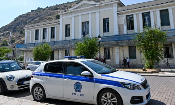 Άργος: Οι δύο αστυνομικοί πήραν νέα προθεσμία να απολογηθούν αύριο για τον τραυματισμό του 20χρονου