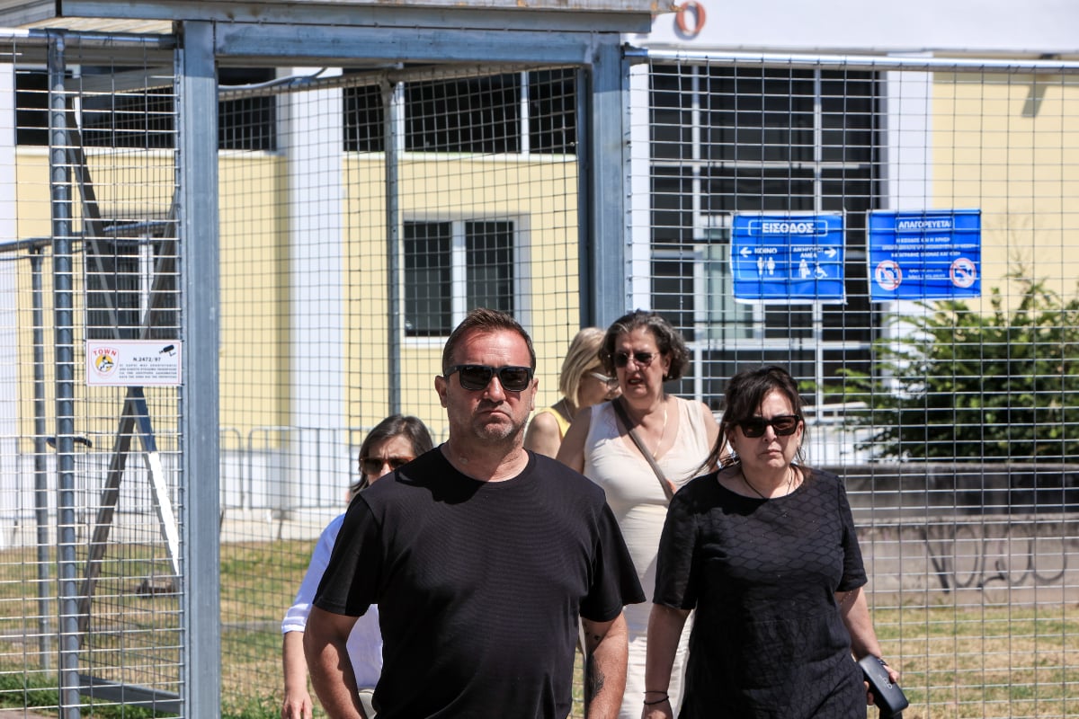 Δίκη για τα Τέμπη: Το δικαστήριο επιφυλάσσεται για το αίτημα να γίνουν βαρύτερες οι κατηγορίες – Η δίκη συνεχίζεται αύριο Τετάρτη