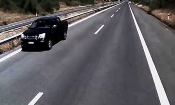 Αγώνες «καμικάζι» στο αντίθετο ρεύμα σε αυτοκινητόδρομους της χώρας – Σκόρπισαν τον πανικό