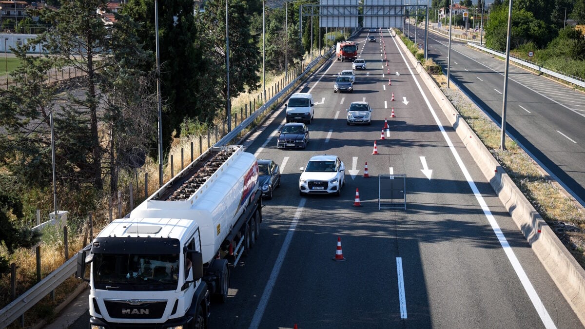 Κυκλοφοριακές ρυθμίσεις στην Εθνική Οδό Αθηνών – Θεσσαλονίκης από τις 6 Ιουλίου έως τις 8 Αυγούστου 1 Κυκλοφοριακές ρυθμίσεις στην Εθνική Οδό Αθηνών – Θεσσαλονίκης από τις 6 Ιουλίου έως τις 8 Αυγούστου