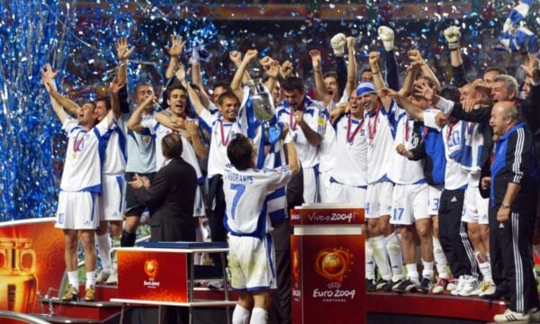 Euro 2004: 22 χρόνια από τη μέρα που η Εθνική ποδοσφαίρου έστειλε όλους τους Έλληνες στον 7ο ουρανό