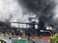Τσεχία: Μεγάλη πυρκαγιά σε ιστορικό εργοστάσιο υποδημάτων – Στάχτη 75.000 ζευγάρια παπούτσια