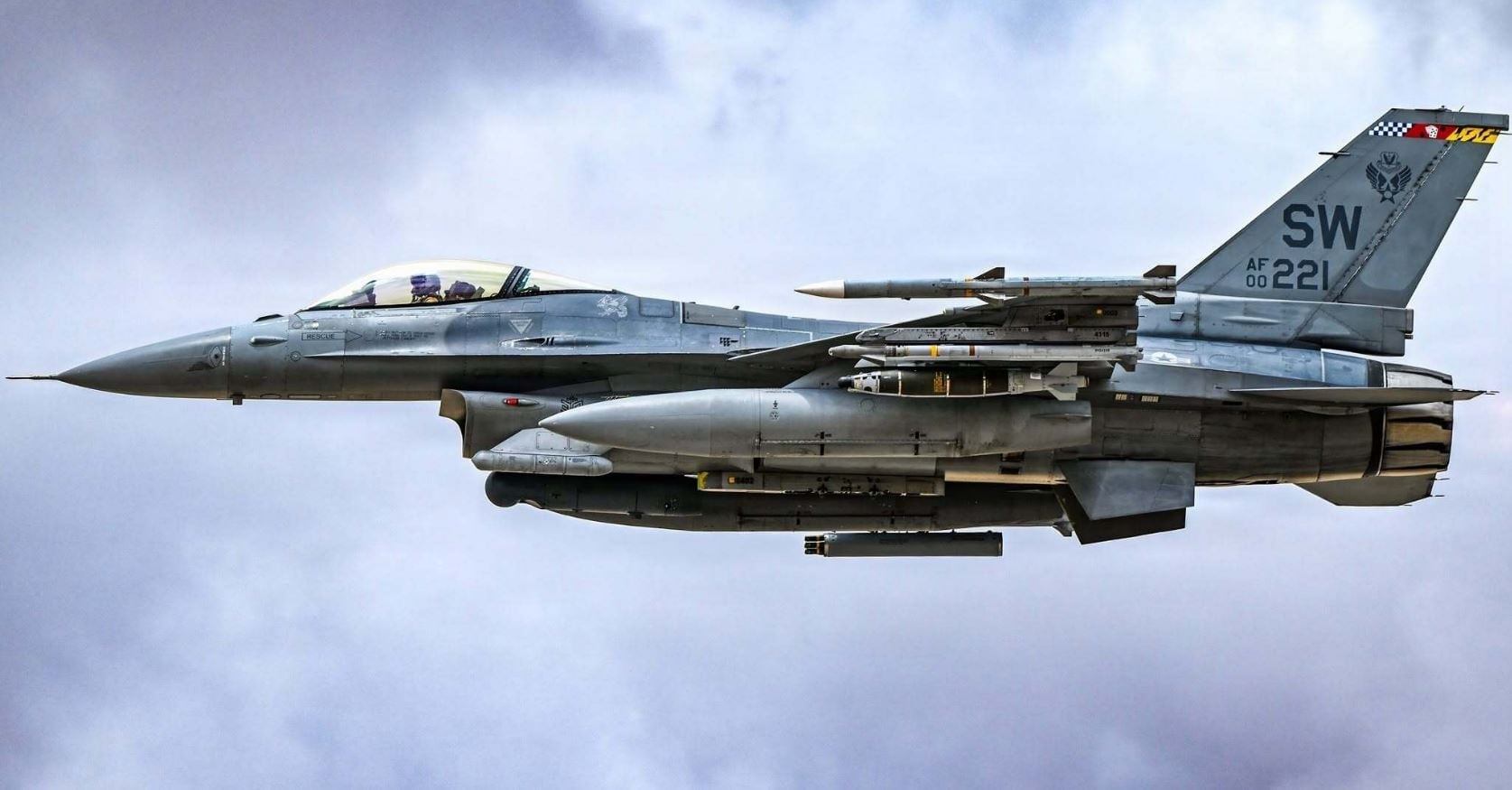 Ουκρανία: Πτώση μαχητικού F-16 σε αποστολή – Σώος ο πιλότος