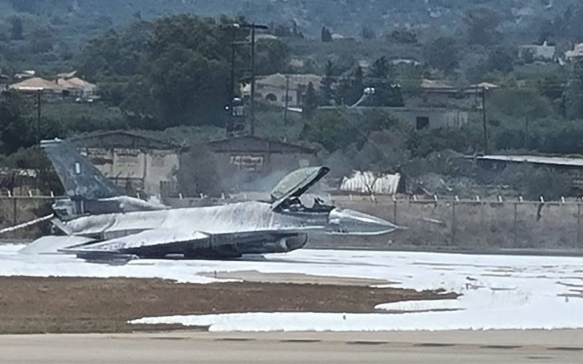 Αναγκαστική προσγείωση F-16 στη Ζάκυνθο: Η συνοδεία του Viper – Ντοκουμέντο από το FlightRadar