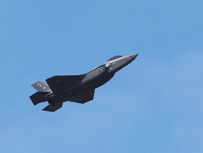 Αποτυχημένη προσγείωση F-35 αναγκάζει τον πιλότο να εκτιναχθεί (Vid)