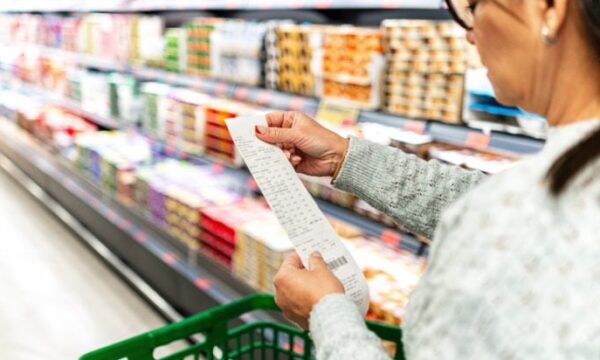 Ακρίβεια στην Ελλάδα: Τον 5ο μεγαλύτερο πληθωρισμό στην Ευρωζώνη έχει η Ελλάδα – Ποια προϊόντα ανατιμήθηκαν τον Ιούνιο