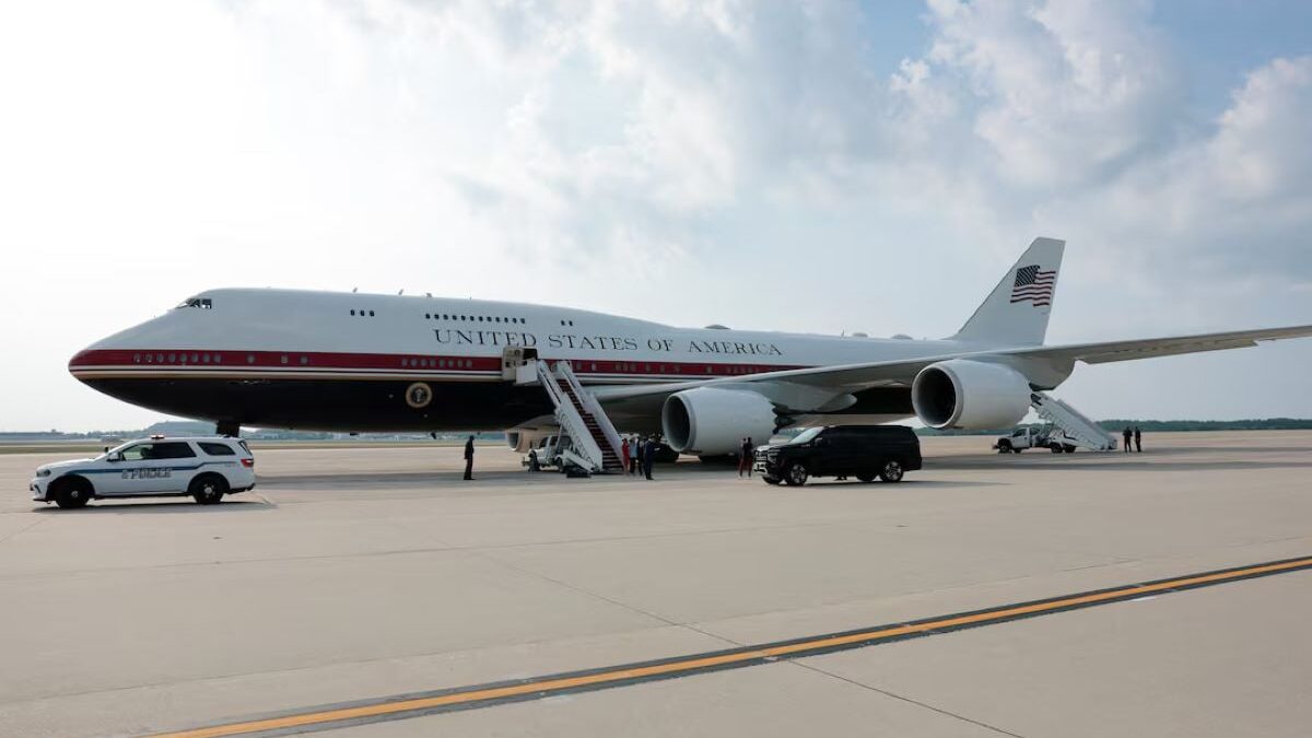 Air Force One: Χρυσός, πολυτέλεια και Apple TV στο προεδρικό αεροσκάφος των ΗΠΑ 5 Air Force One: Χρυσός, πολυτέλεια και Apple TV στο προεδρικό αεροσκάφος των ΗΠΑ