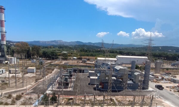 ΔΕΗ: Με πέντε νέες ευέλικτες αεριοστροβιλικές μονάδες ενισχύονται οι σταθμοί σε Χίο, Λέσβο και Ρόδο