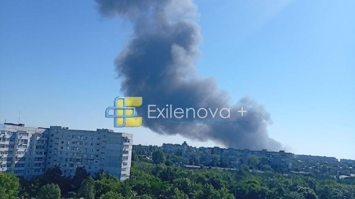 Ουκρανία: Έπληξε το τέταρτο μεγαλύτερο διυλιστήριο της Ρωσίας και γέφυρα ανεφοδιασμού στο κατεχόμενο Λουχάνσκ 1 Ουκρανία: Έπληξε το τέταρτο μεγαλύτερο διυλιστήριο της Ρωσίας και γέφυρα ανεφοδιασμού στο κατεχόμενο Λουχάνσκ