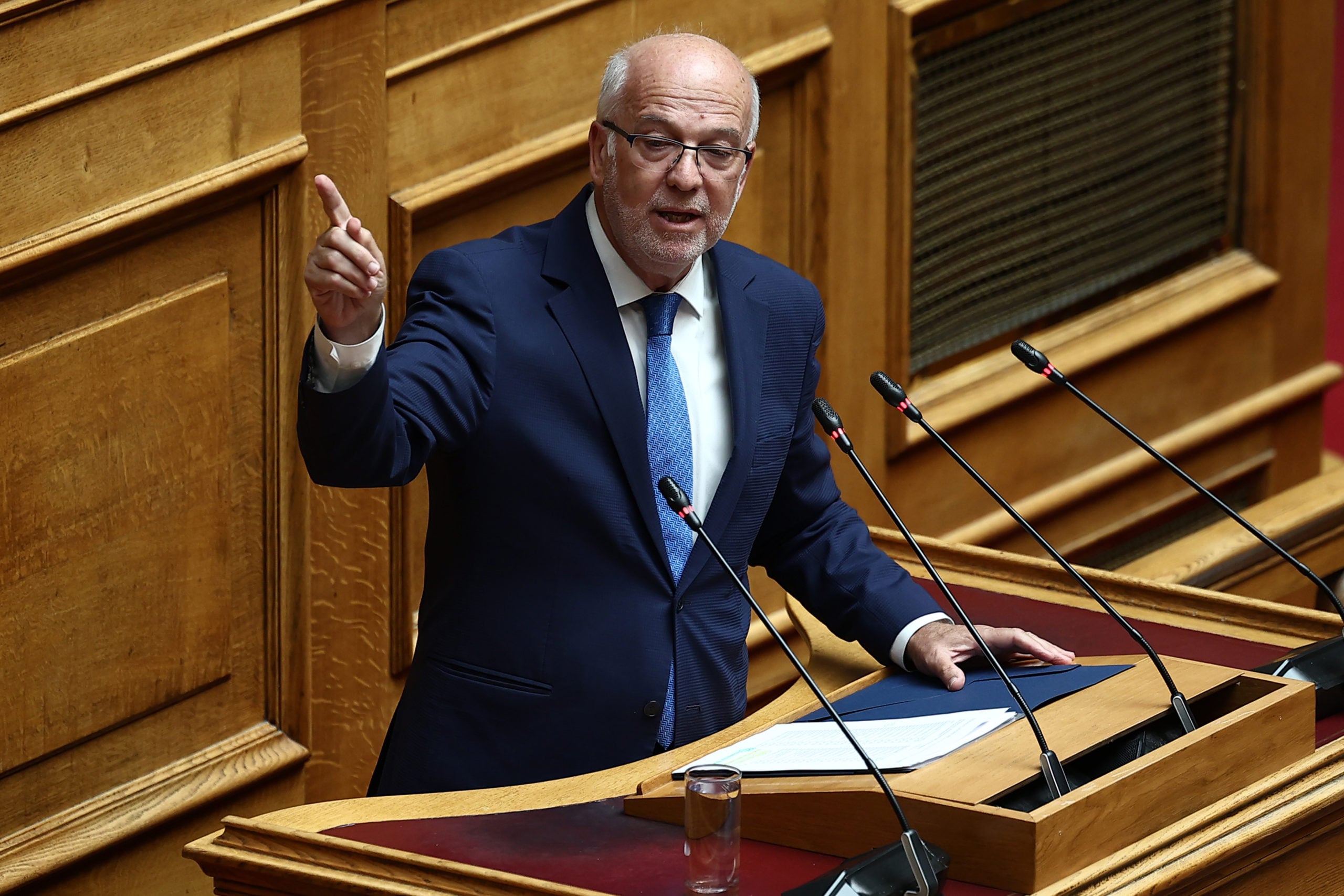 Φλωρίδης: Έχουμε επιχείρηση απαξίωσης της διαδικασίας αναθεώρησης από αντιπολίτευση που «αυτοδιαλύεται»