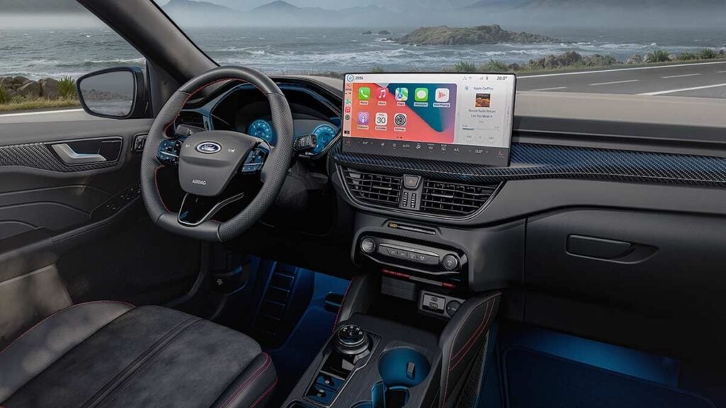 Ford Kuga FHEV 183 ίππων: νέα τιμή 10 Ford Kuga FHEV