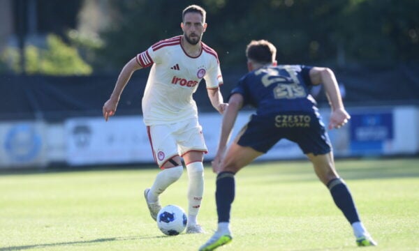 Ολυμπιακός – Ράκοβ 2-1: Φιλική νίκη με ανατροπή και φοβερό γκολ του Φορτούνη για τους Πειραιώτες στην Ολλανδία