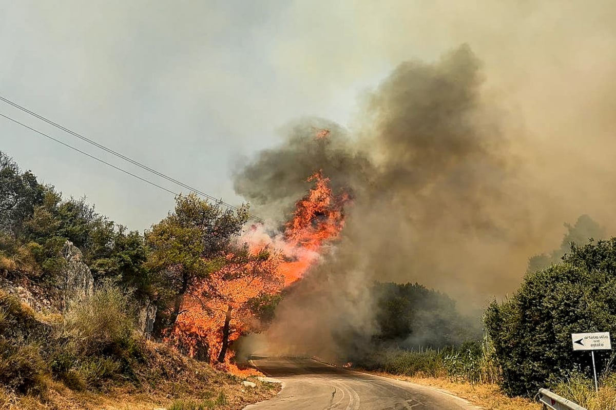 Πολύ υψηλός κίνδυνος πυρκαγιάς την Παρασκευή – Πορτοκαλί συναγερμός σε Αττική, Εύβοια, Κυκλάδες, Κρήτη και Πελοπόννησος