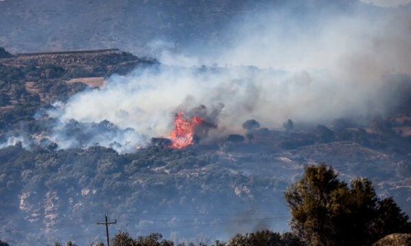 Φωτιά στο Ρέθυμνο: Νέο πύρινο μέτωπο στην περιοχή του Ασώματου – Απεγκλωβισμός 50 ατόμων από την Πρέβελη