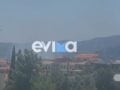 Φωτιά στην Εύβοια – Καίει κοντά σε σπίτια