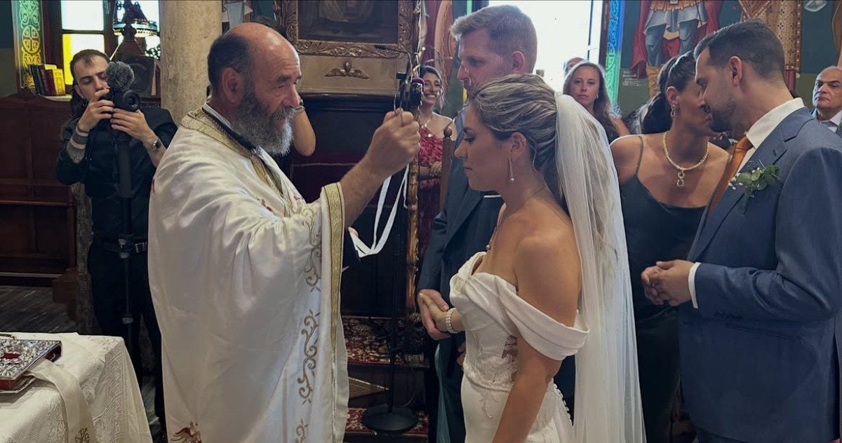Φώτης Σεργουλόπουλος: Συνόδευσε την ανιψιά του στην εκκλησία – Φωτογραφίες από την τελετή 18 Φώτης Σεργουλόπουλος