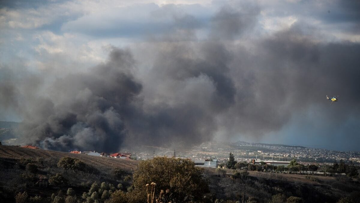 Καβάλα: Δύο συλλήψεις για φωτιά από αμέλεια σε οικόπεδο στο Παλιό Τσιφλίκι 1 Καβάλα: Δύο συλλήψεις για φωτιά από αμέλεια σε οικόπεδο στο Παλιό Τσιφλίκι