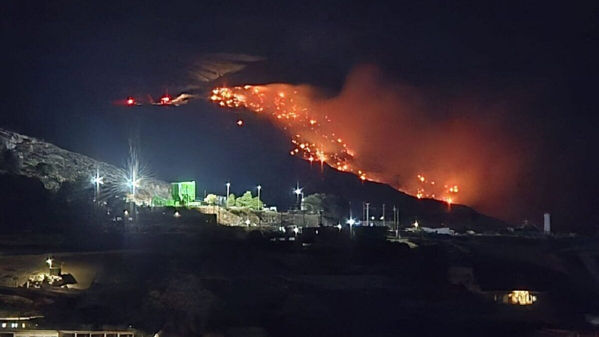 Φωτιά σε χωματερή στην Κάλυμνο: Σε επιφυλακή οι Αρχές 1 Φωτιά σε χωματερή στην Κάλυμνο: Σε επιφυλακή οι Αρχές