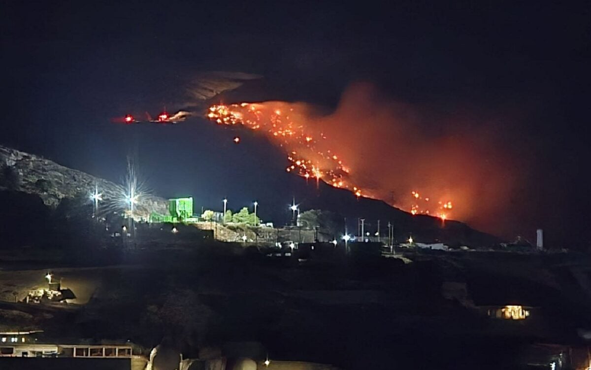 Φωτιά σε χωματερή στην Κάλυμνο: Σε επιφυλακή οι Αρχές