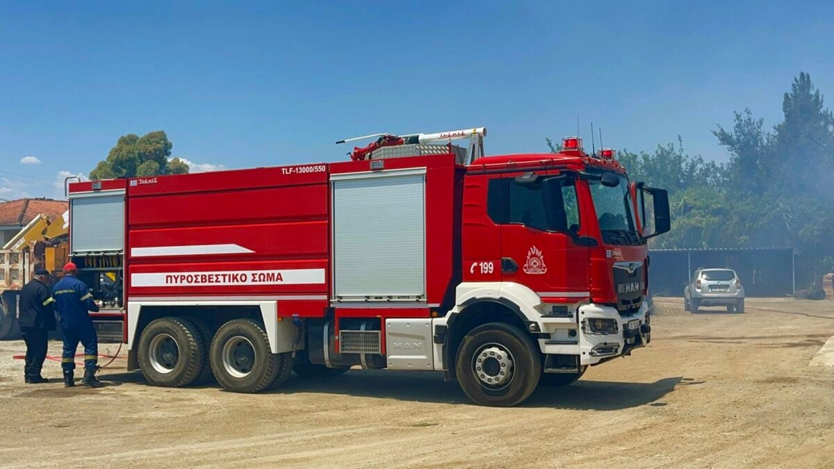 Φωτιά στη Σητεία: Μήνυμα 112 στον Ξερόκαμπο για ετοιμότητα