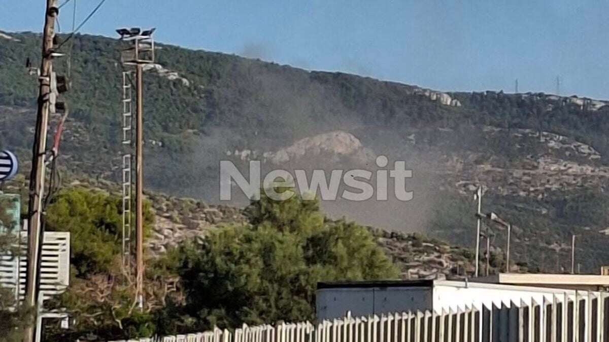 Φωτιά στον Σκαραμαγκά 1 Φωτιά στον Σκαραμαγκά