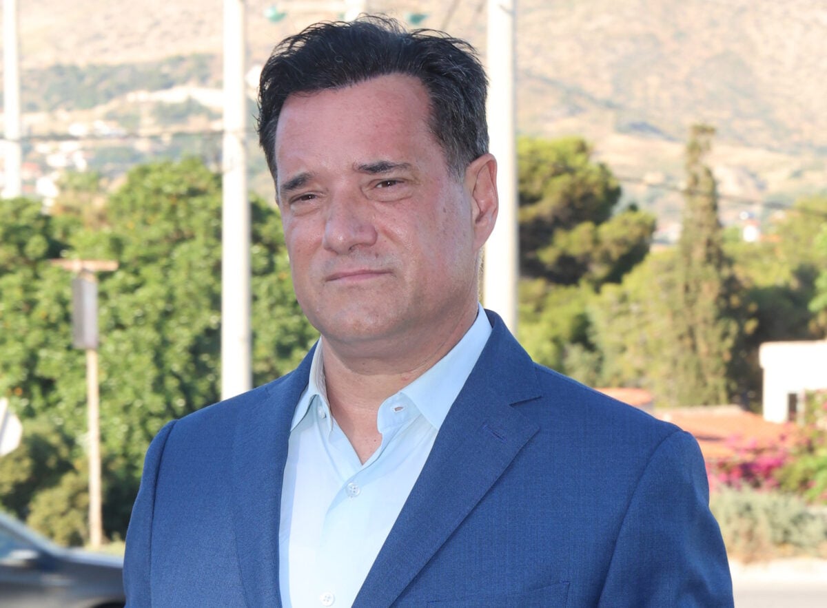 Άδωνις Γεωργιάδης για Στέλιο Ρόκκο: Η οδήγηση μηχανής χωρίς κράνος είναι απαράδεκτη
