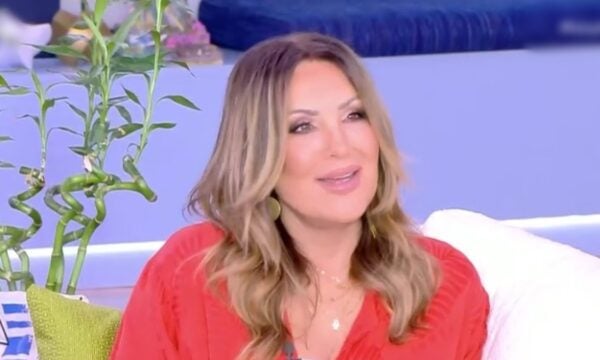 Γερμανού: Σπόντα για τον εαυτό της – «Μην κρυβόμαστε πίσω από το δάχτυλό μας»