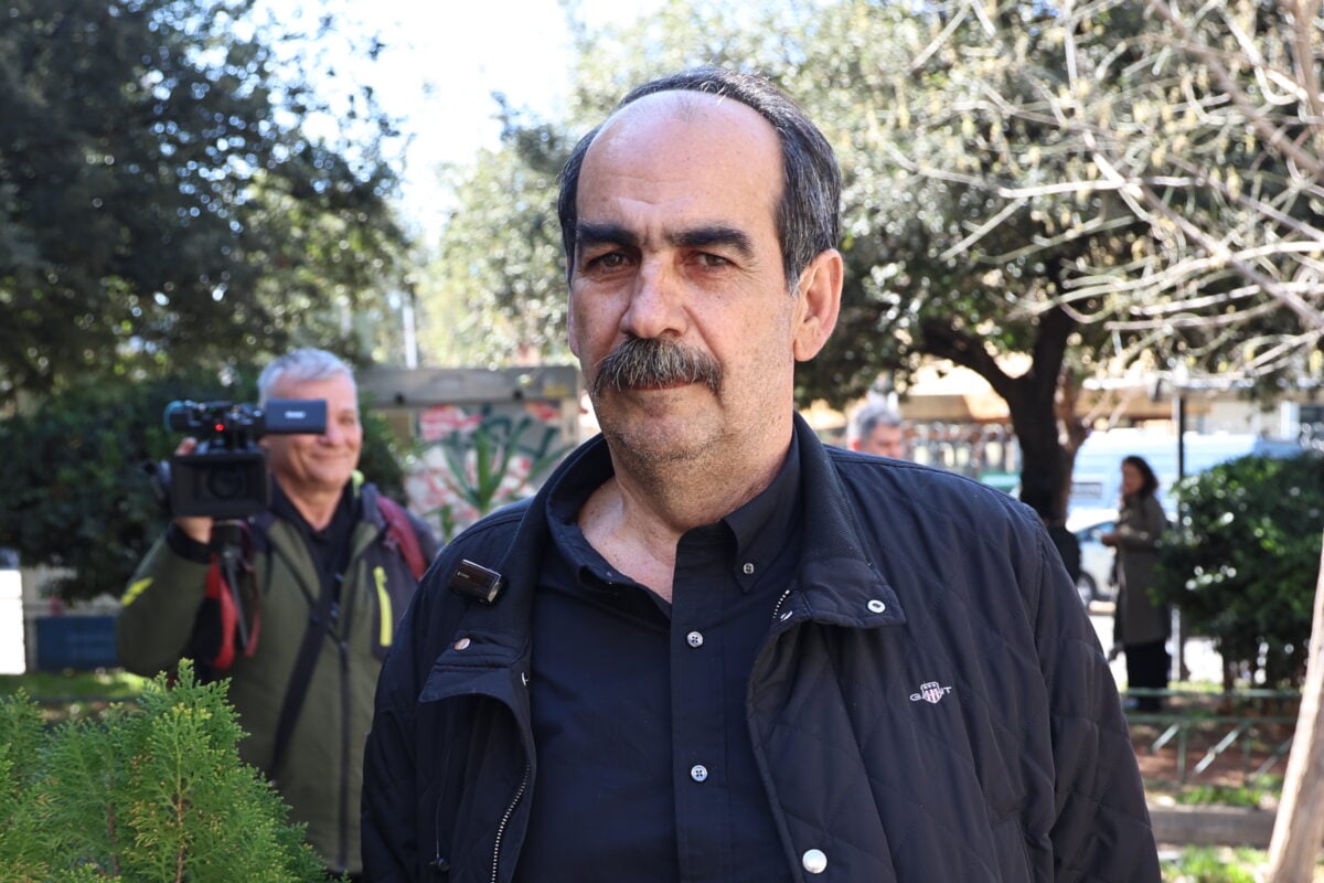«Φραπές»: Γιώργος Ξυλούρης σε δεύτερη δίκη για τη στάση του στην εξεταστική για τον ΟΠΕΚΕΠΕ