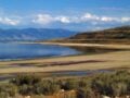 Αρχαία λίμνη που αλλάζει χρώματα και εντυπωσιάζει (ΦΩΤΟ)