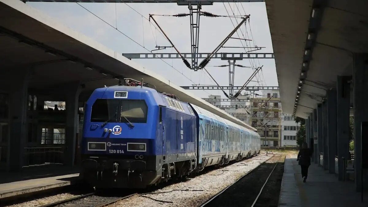 Hellenic Train: Διακοπή κυκλοφορίας στο τμήμα Άνω Λιόσια – Ασπρόπυργος και καθυστερήσεις στον Προαστιακό λόγω φωτιάς 1 Hellenic Train: Διακοπή κυκλοφορίας στο τμήμα Άνω Λιόσια – Ασπρόπυργος και καθυστερήσεις στον Προαστιακό λόγω φωτιάς