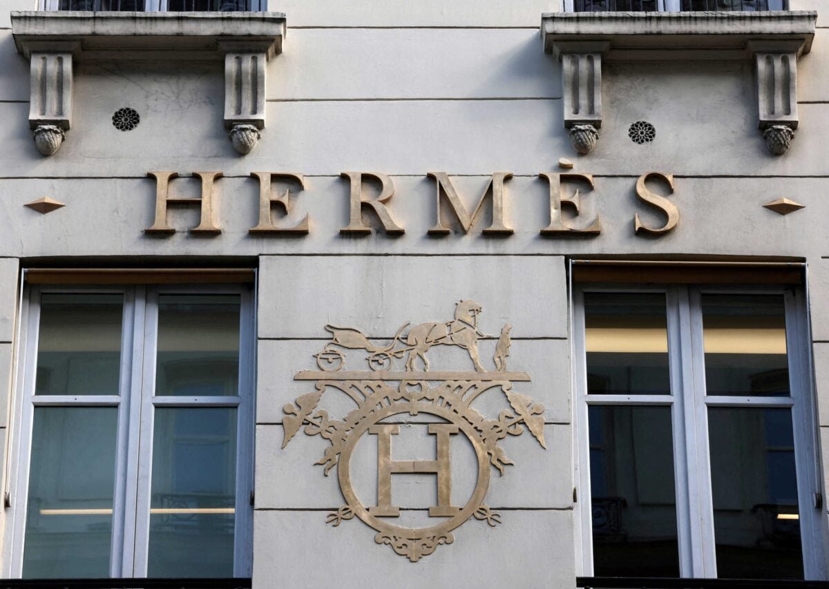 Hermès: Υπεραποδίδει στην Ελλάδα ο γαλλικός οίκος με ετήσιες πωλήσεις άνω των 26,5 εκατ. ευρώ