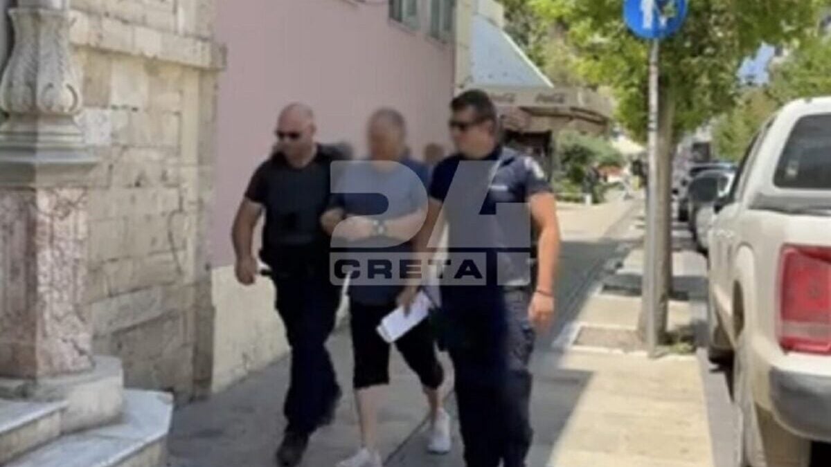 Ηράκλειο: Στη φυλακή 58χρονος που προσπάθησε να πνίξει με μαξιλάρι έναν 8χρονο 1 Ηράκλειο: Στη φυλακή 58χρονος που προσπάθησε να πνίξει με μαξιλάρι έναν 8χρονο