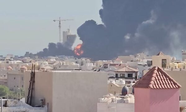 Οι ΗΠΑ συνεχίζουν τις επιθέσεις στο Ιράν μετά τον θάνατο δύο στρατιωτών από ιρανικό χτύπημα